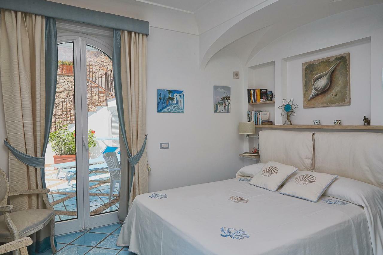 Residence Leonardo Capri Buitenkant foto